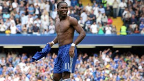 看球直播-篮球运动员提高传球视野与球场阅读能力的训练方法